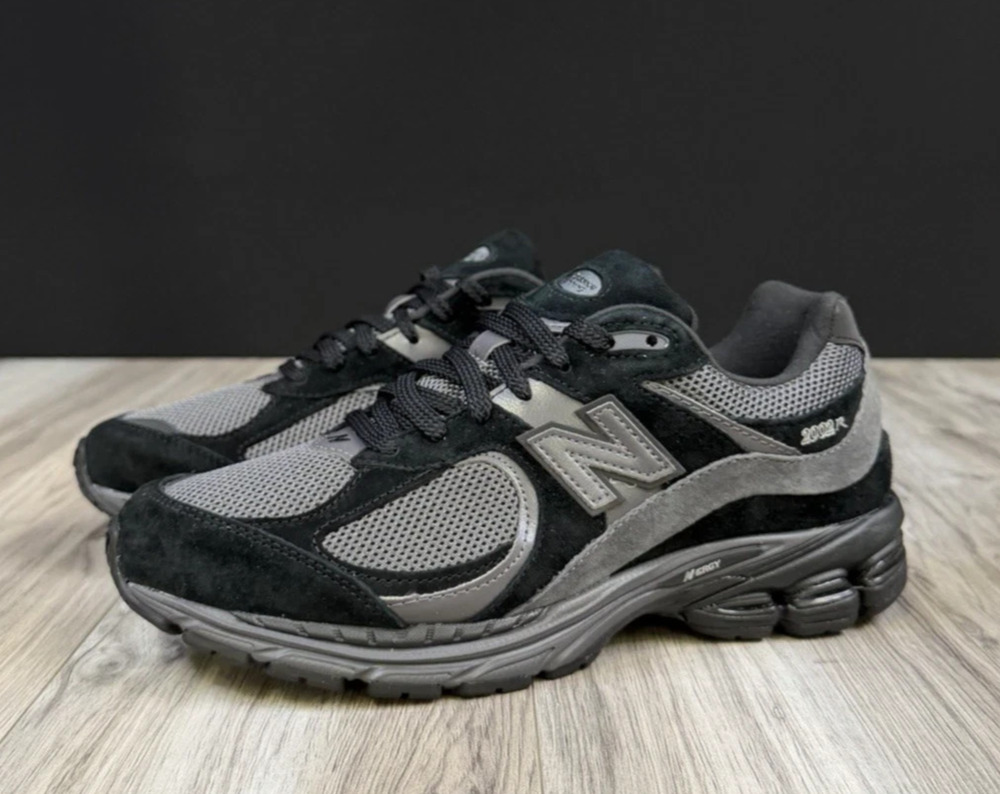New Balance 2002R Black Magnet Grey M2002RBL Running Shoes Mens Size 9 NEW